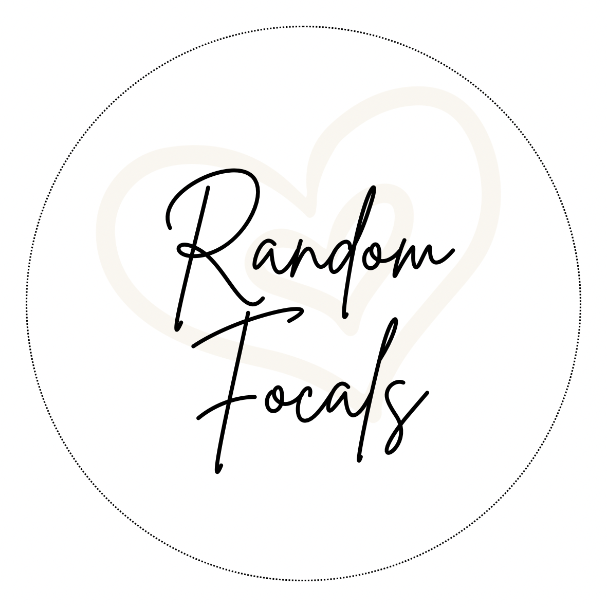 Random Focal Designs